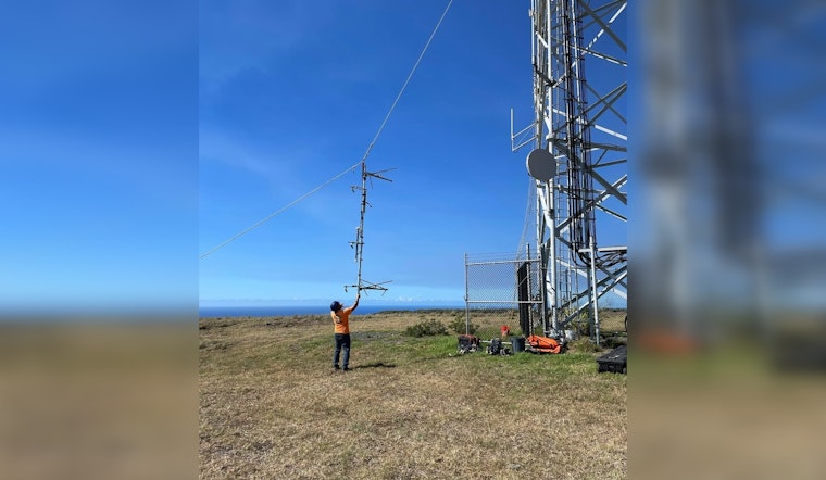 Hilo Radio Sneaks Around Mauna Loa To Reach Kaʻū And South Kona