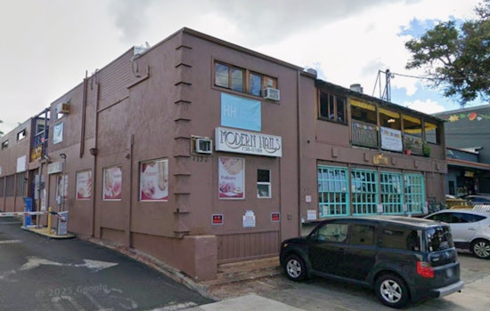 Himalayan Kitchen in Kaimuki Hit with Red Placard for Health Violations, Including Live Rat and Inadequate Refrigeration