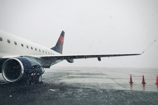 Holiday Air Headache: Dallas And Houston Flyers Snagged in Post-Thanksgiving Chaos