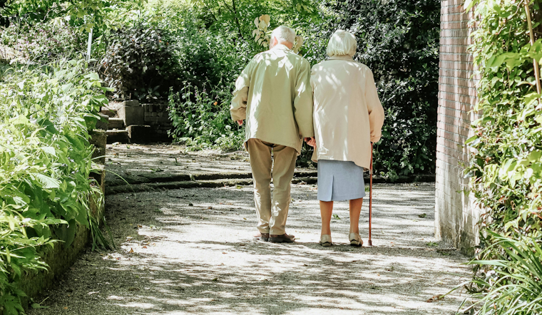 Holiday Hustle: Texas Seniors Fleeced for $124 Million in Online Scam Surge