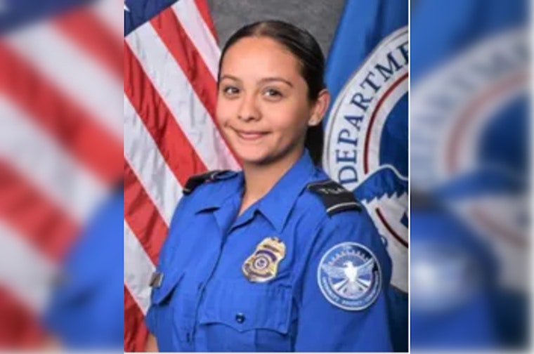 Homeland Security Secretary Kristi Noem Awards $10K Bonuses to Tampa TSA Officers for Shutdown Service