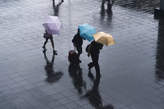 Honolulu Braces for More Unsettled Weather with Flood Watch in Effect for Kauai and Oahu Amid Thunderstorms