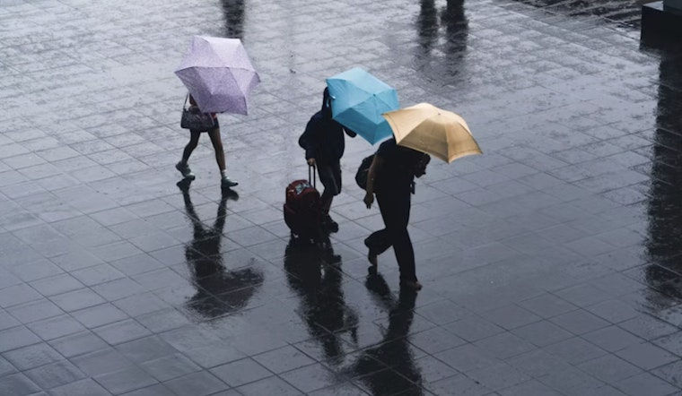 Honolulu Braces for More Unsettled Weather with Flood Watch in Effect for Kauai and Oahu Amid Thunderstorms