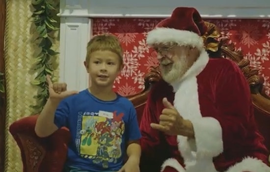 Honolulu Police and Community Partners Share Holiday Cheer with Keiki at "Heroes & Helpers" Event in Waikīkī