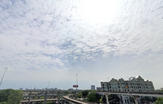 Houston Experiences Record High December Temperatures, Cold Front to Usher in New Year's Chill