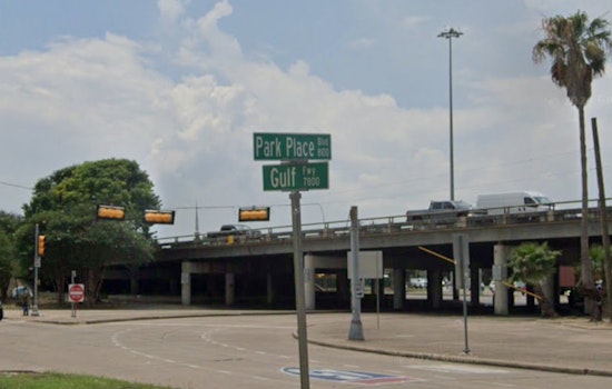 Houston Freeway Turns Chaotic In Deadly Rush-Hour Carjacking Spree