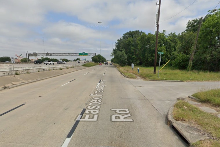 Houston Man Dies in Single-Vehicle Crash on I-59 Service Road, HPD Investigates
