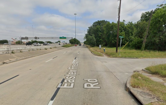 Houston Man Dies in Single-Vehicle Crash on I-59 Service Road, HPD Investigates