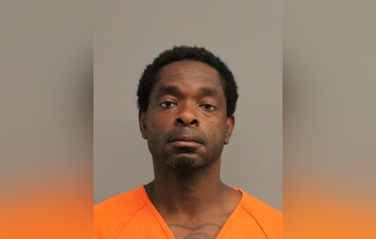 Houston Man Kenneth Walker Arrested on Multiple Charges Including Aggravated Robbery and Illegal Firearm Possession