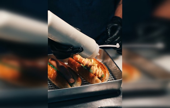 Houston Night Owls Swarm New Hawaiian Roll Hot Dog Truck