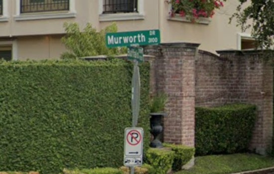 Houston Police Investigate Mysterious Death of Elderly Woman Found with Head Trauma on Murworth Drive