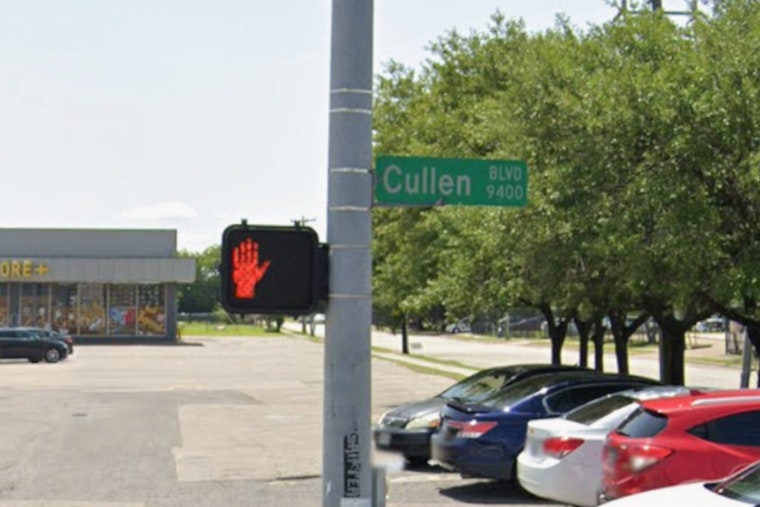 Houston Police Investigate Woman's Death at Cullen Boulevard, Solicit Public's Help in Case
