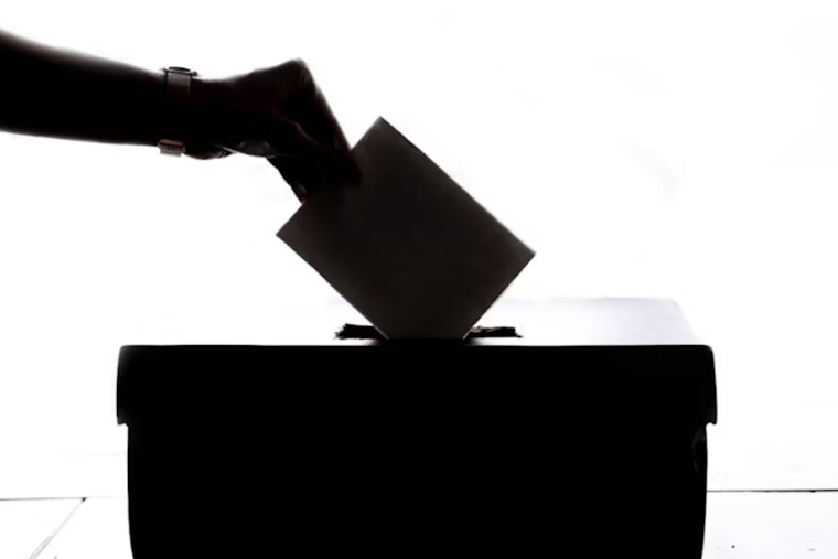 Houston Voters Race Back To Polls As City Hall Runoff Heats Up