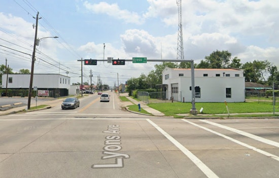 Houston Woman Found Fatally Stabbed Near Lyons Avenue