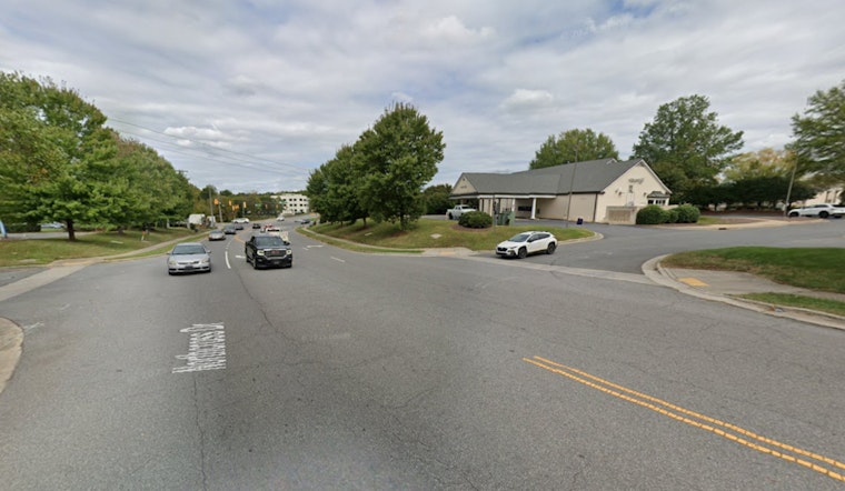 Huntersville Fire Department Rapidly Extinguishes Pick-Up Truck Blaze on Northcross Drive