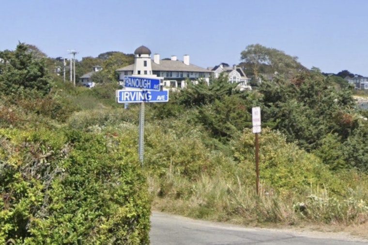 Iconic Estate Near Kennedy Compound in Cape Cod Lists for $21.5 Million as Area's Priciest