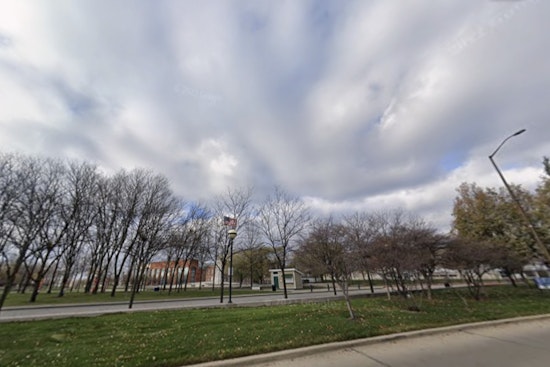 Indianapolis Braces for Mixed Weather Conditions with Mild Temperatures, Potential Rain, and a Chilly Weekend Ahead