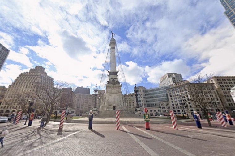 Indianapolis Braces for Varied Weather as Rain, Fog Precede Sunny Tuesday and Warmer Christmas Week