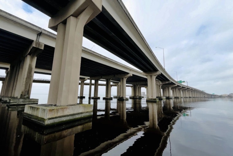 Jacksonville Celebrates Vibrant Weekend with Holiday River Fest and Jaguars Win