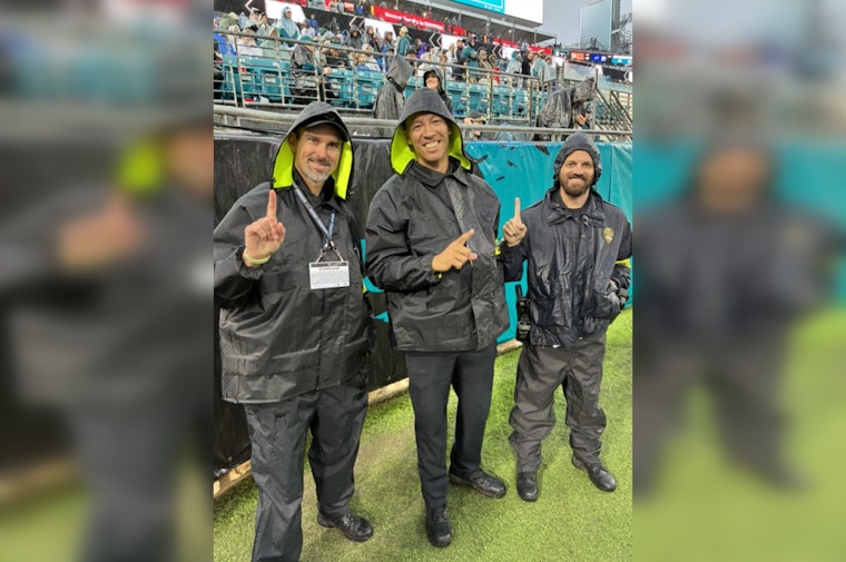 Jacksonville Jaguars Clinch AFC South Top Spot as Local Law Enforcement Highlights Safety and Celebrations