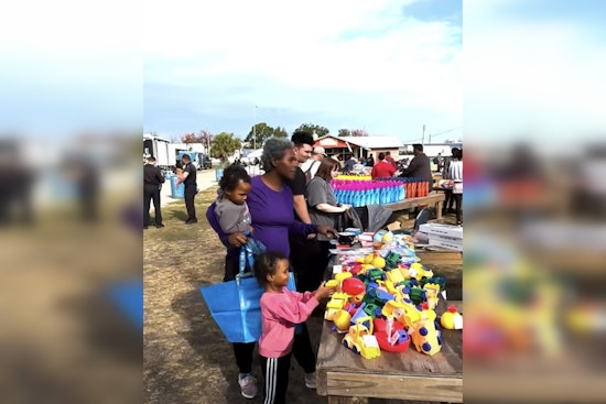 Jacksonville Sheriff's Office Partners with Ramona Flea Market to Aid Community in Need