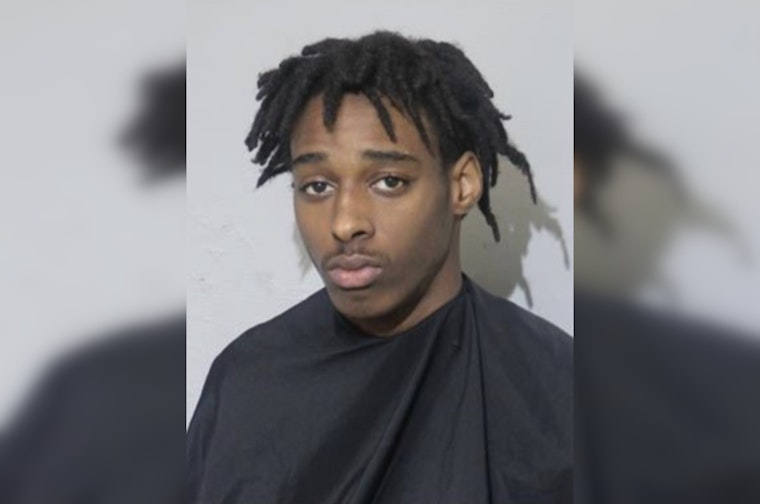 Jacksonville Teen Arrested for Alleged Fatal Stabbing of Father
