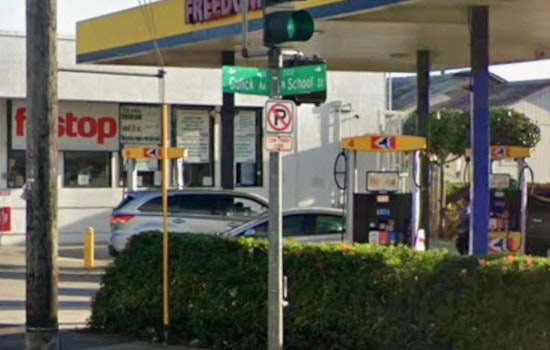 Kalihi Garbage Truck Crash Leaves 74-Year-Old Pedestrian Seriously Hurt
