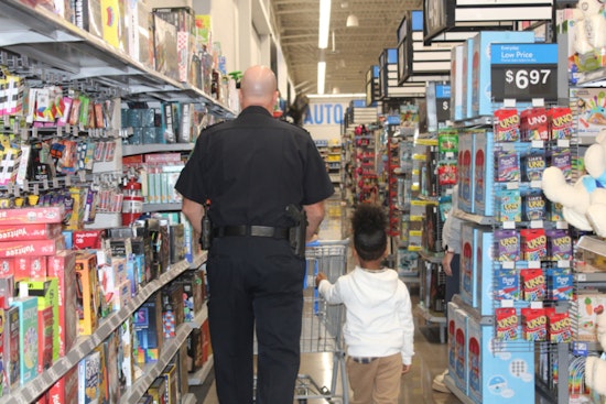 Kenner Police Spread Holiday Joy with "Shop With a Cop" Event at Local Walmart