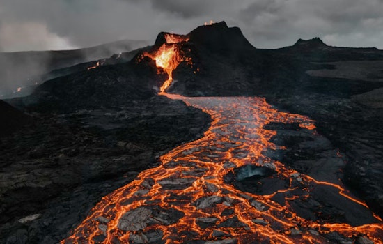 Kilauea Cranks Up Lava Fountains In Fiery Big Island Comeback