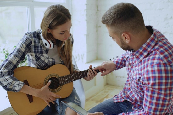 Kingsport Parks and Recreation Offers Beginner and Adult Guitar Lessons This Winter at V.O. Dobbins, Sr. Complex