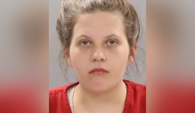 Knoxville Police Apprehend Karisma Woolard for Outstanding Warrant Following Community Assistance