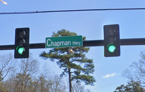 Knoxville Police Detain Suspect with 14 Outstanding Warrants on Chapman Highway