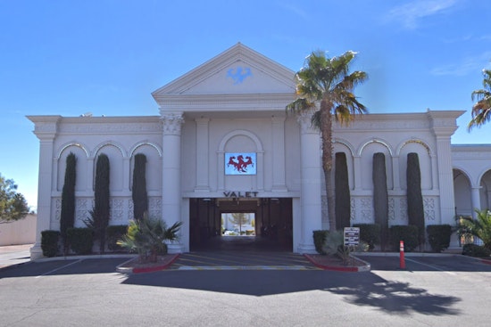 Laid-Off Vegas Hotel Workers Pack Strip Clubs For Fast Cash