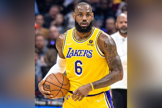 Lakers End Losing Streak with 125-101 Victory Over Kings as Doncic and James Combine for 68 Points