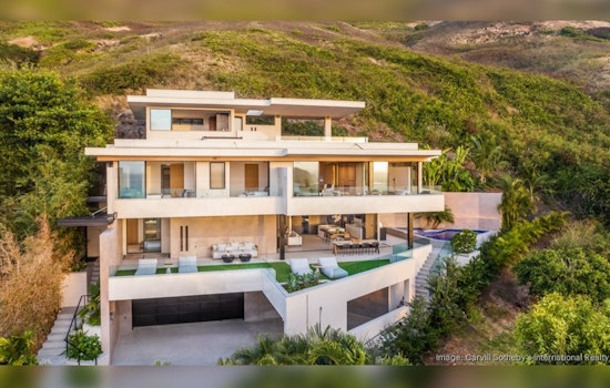 Lanikai Hillside Stunner Nabs $10.4M Far From The Sand