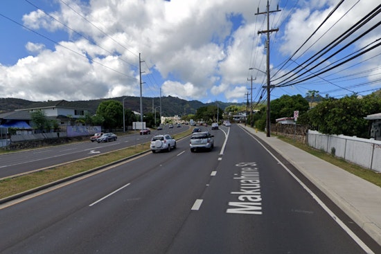 Likelike Highway Reopens After Utility Pole Repairs, More Work Scheduled for Streetlight Fix