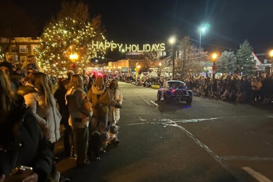 Littleton Embraces Holiday Spirit with Thousands Attending Annual Candlelight Walk