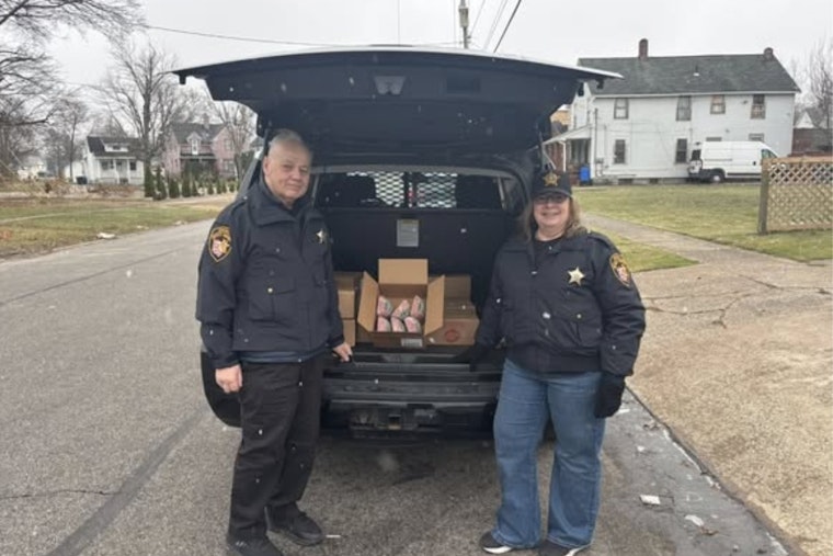 Lorain County Sheriff's Deputies Bring Holiday Cheer with Ham Donations to Families in Need