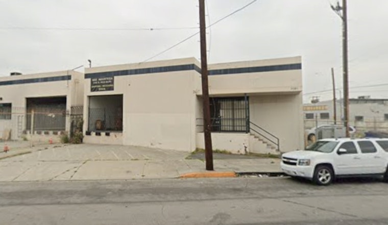 Los Angeles Firefighters Contain Blaze in Boyle Heights Building; One Injured