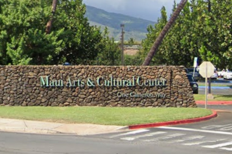 Lukas Nelson Drafts Paul Simon For Big-League Maui Benefit At MACC