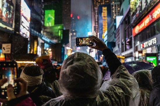 New York City Boroughs Brace for Light Snow and Chilly Celebrations to Welcome 2026