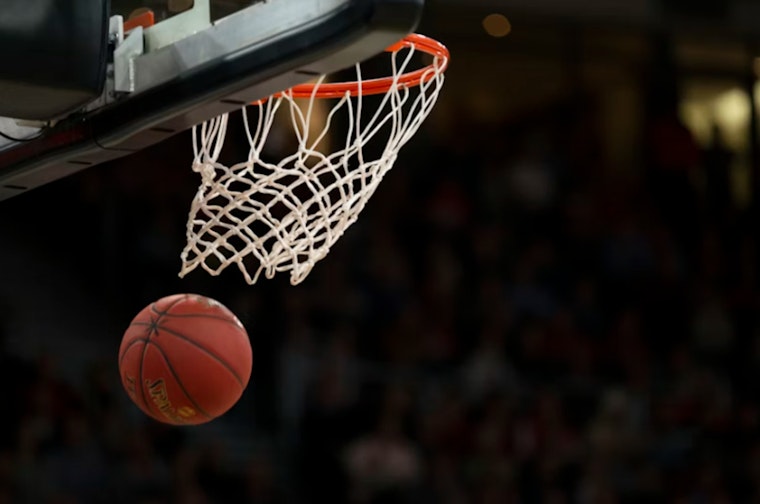 Madison Booker Leads Texas Longhorns to 30th Straight Home Win Over Penn, Staying Undefeated