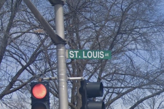 Man Critically Injured in St. Louis Avenue Shooting, Suspect Detained