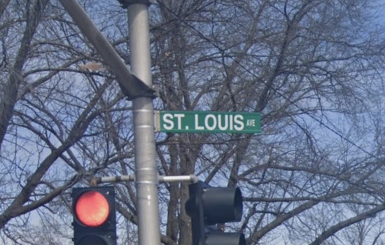 Man Critically Injured in St. Louis Avenue Shooting, Suspect Detained