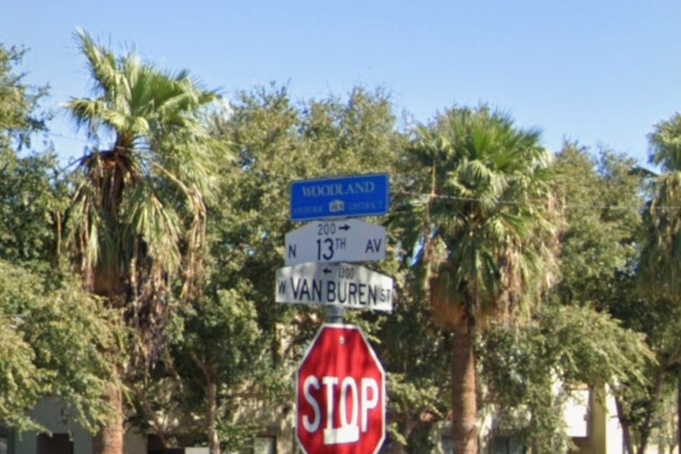 Man Hospitalized After Christmas Day Stabbing in Phoenix as Suspect Remains at Large