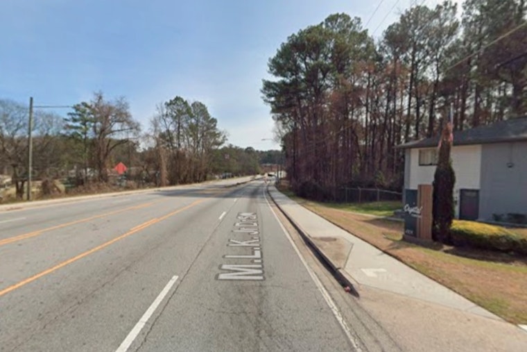 Man Wounded in Overnight Shooting on MLK Jr Dr SW, Atlanta Police Investigate