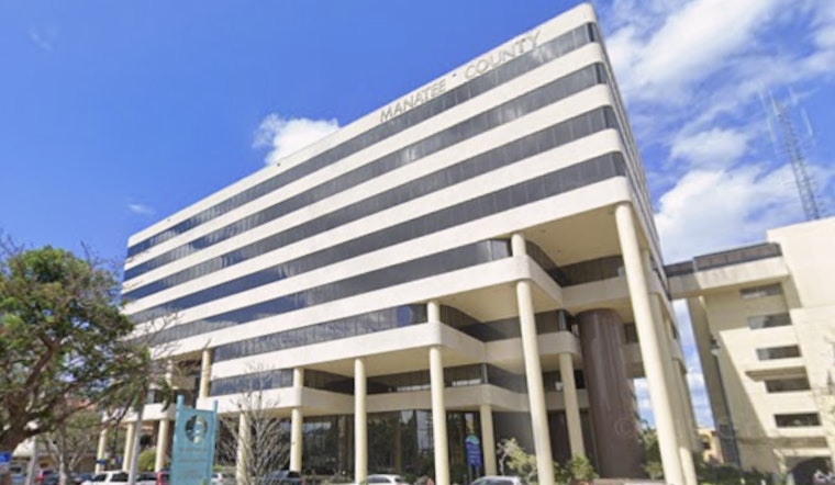 Manatee County Announces Holiday Schedule Changes with Office Closures and Altered Services Ahead