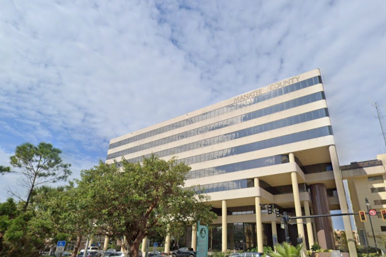 Manatee County Seeks Passionate Residents for Library Advisory Board Positions