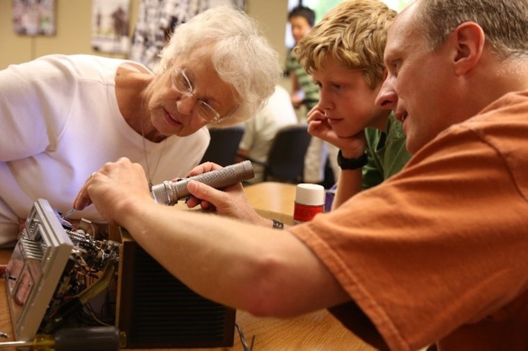 Maple Grove Community Center Hosts Free Fix-It Clinic for Hennepin County Residents on December 13