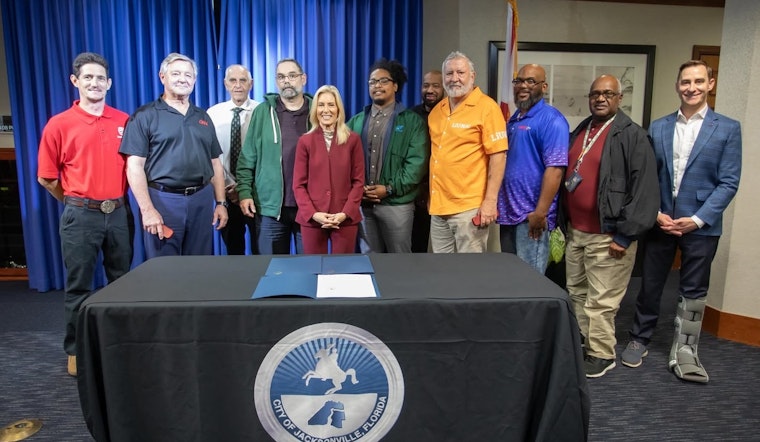 Mayor Deegan Signs Agreement to Boost Pay for 2,600 Workers in Jacksonville
